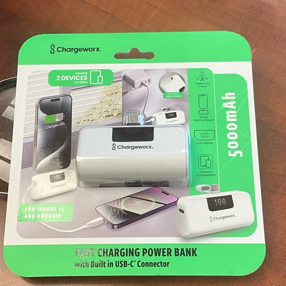 White Fast Charging Power Bank with USB-C Connector